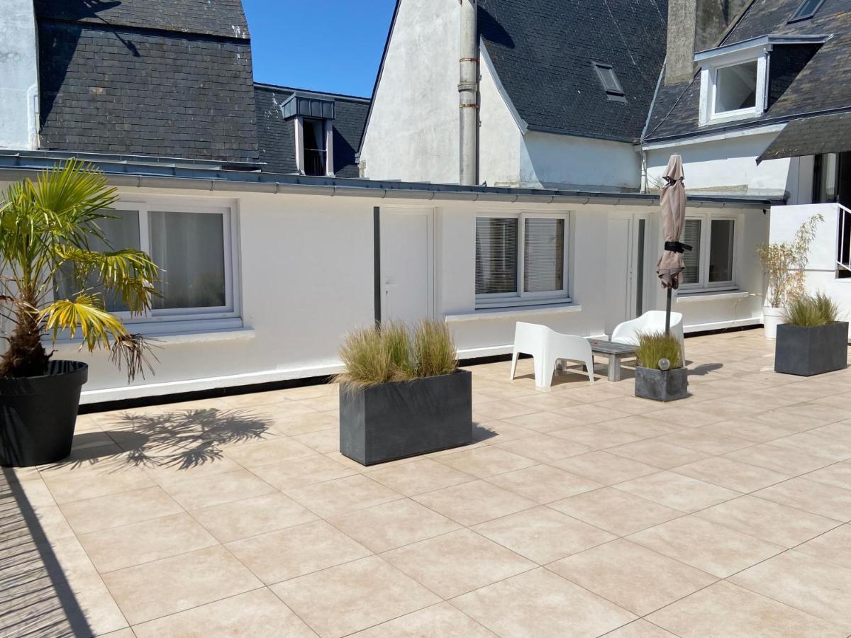 Votre Mini Maison En Plein Coeur Du Centre Ville -Terrasse - Et Parking Prive Sur Place Clos - Draps Et Menage Inclus コンカルノー エクステリア 写真